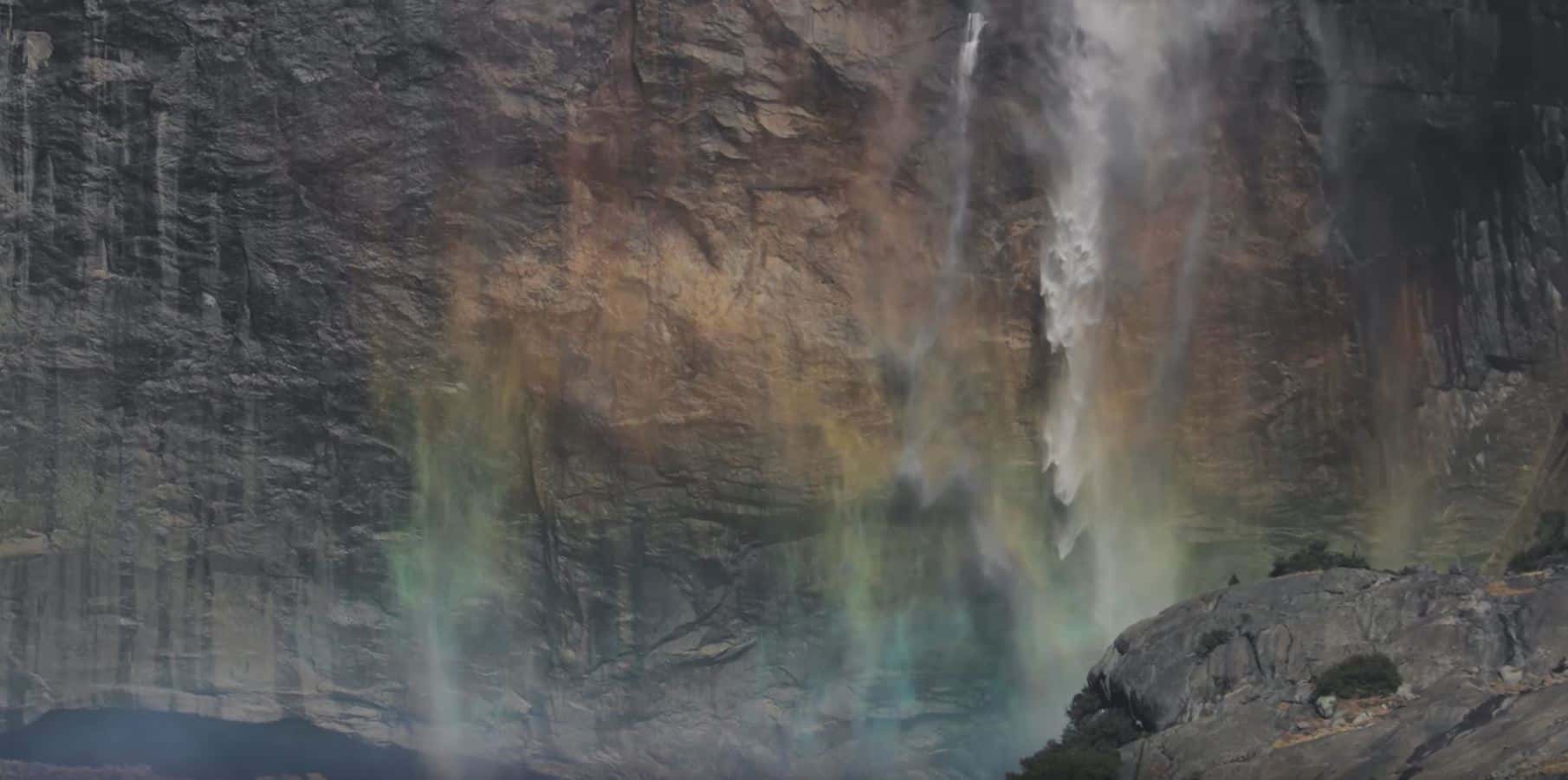 Meltdown Waterfall - Carlo Traversi repeats Beth Rodden route in Yosemite - still image from https://www.youtube.com/watch?v=Km6wJHdBOkg