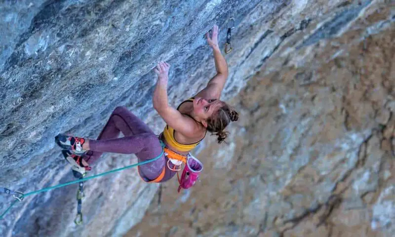 Margo Hayes climbs 9a+ papichulo - climbernews