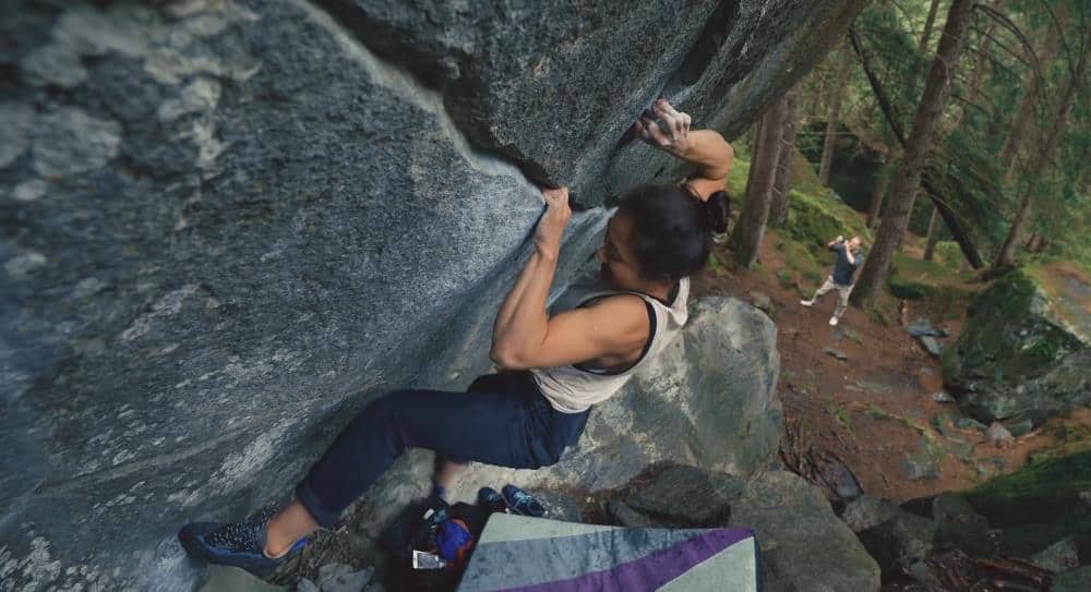 Linda Sjödin New Base Line V14 - Climber News