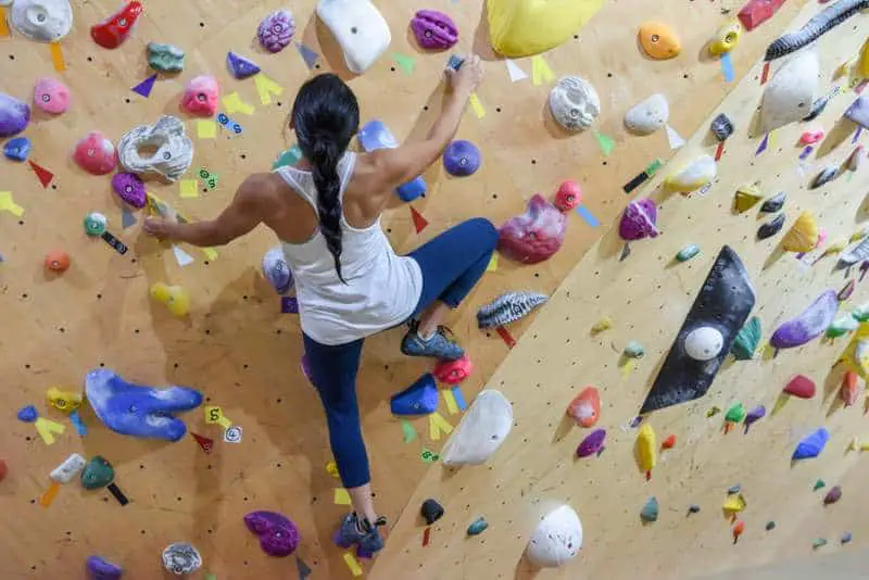 What To Wear Climbing Gym - Simple Womens Outfit