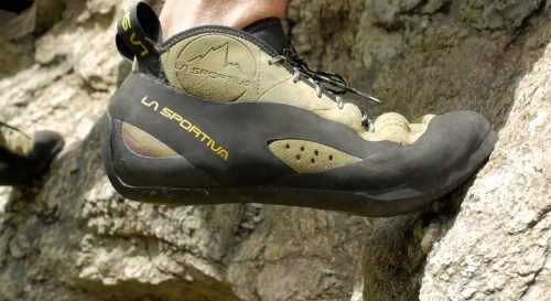 Do You Need To Wear Climbing Shoes - Smear