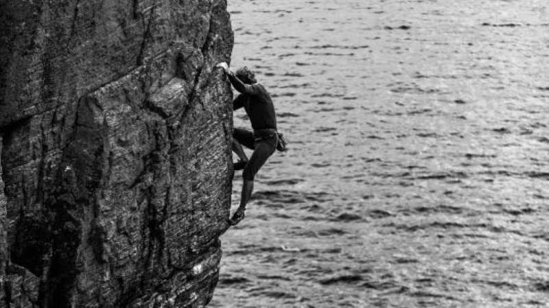 Free Soloists - Julian Lines