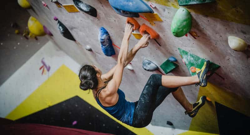 Climbing Alone - Bouldering Alone