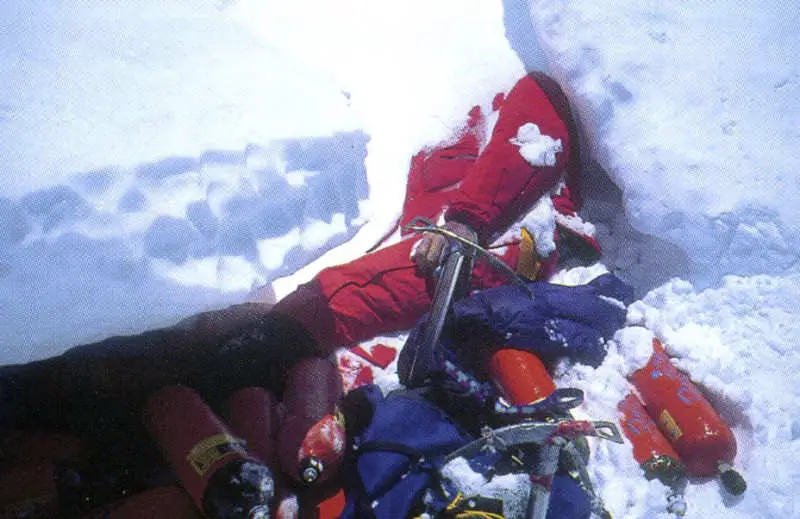 Dead Bodies On Everest - Rob Hall