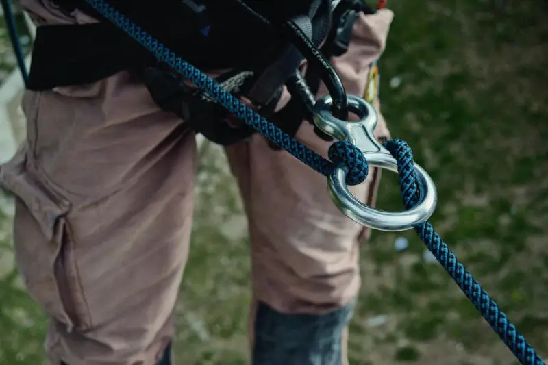 Best Static Rope + Static Ropes Guide For Climbing - Climber News