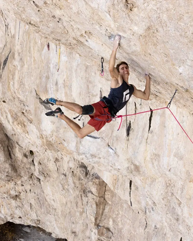 Seb Bouin Climbs Suprême Jumbo Love 9bplus - Hardest Climb In America
